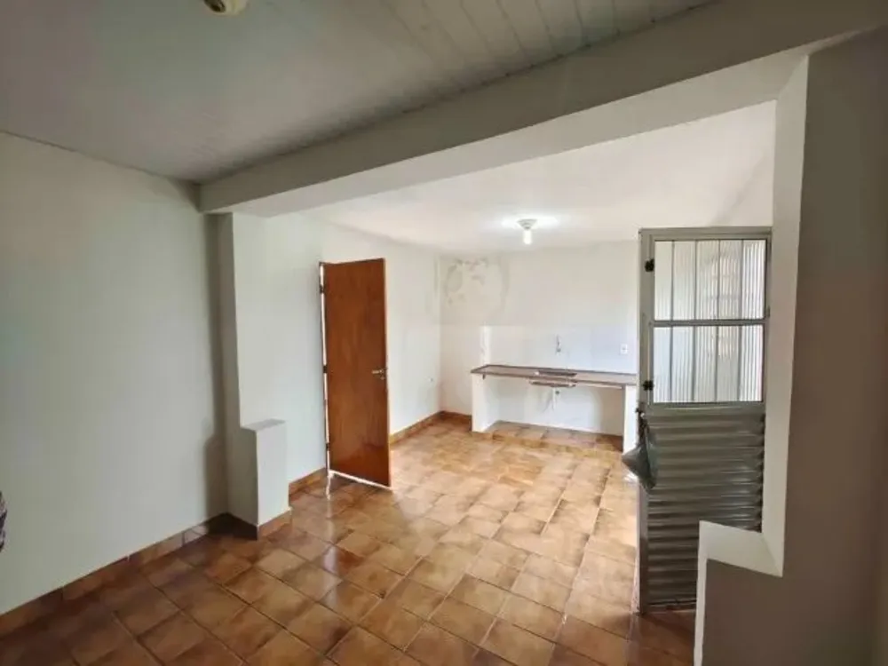 Casa, 3 quartos, 250 m² - Foto 1