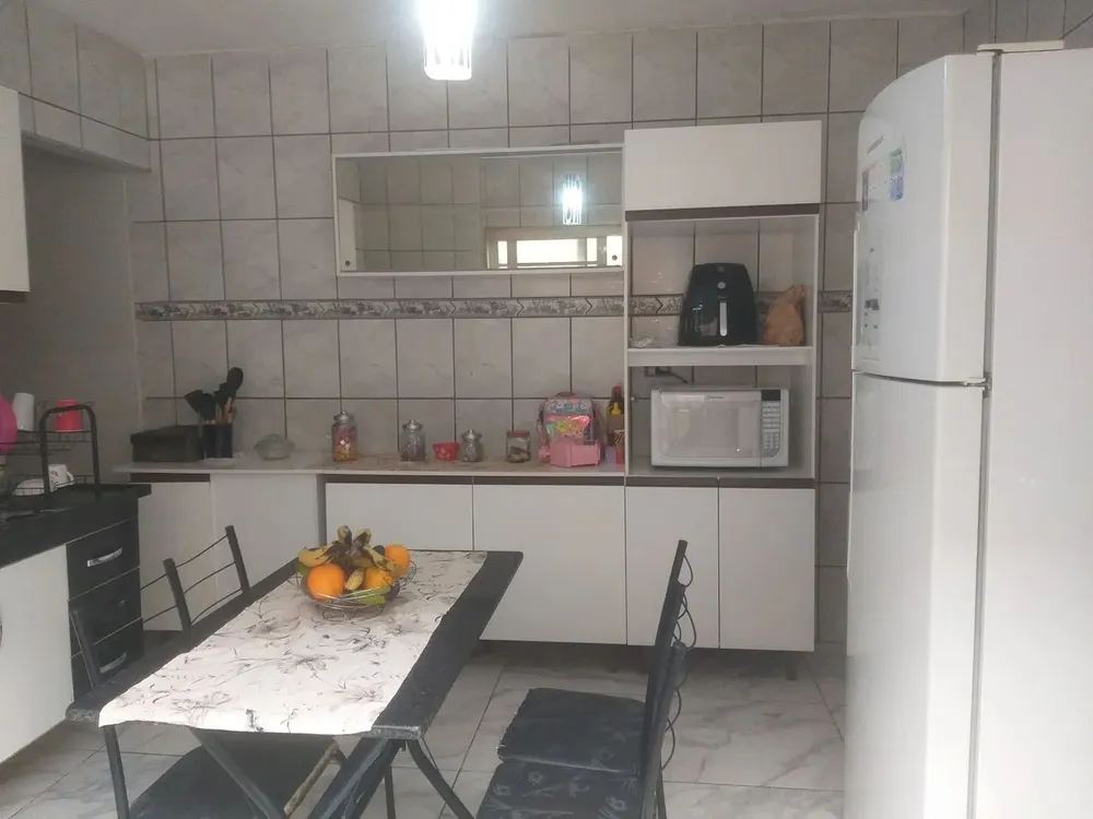 Casa, 3 quartos, 250 m² - Foto 3