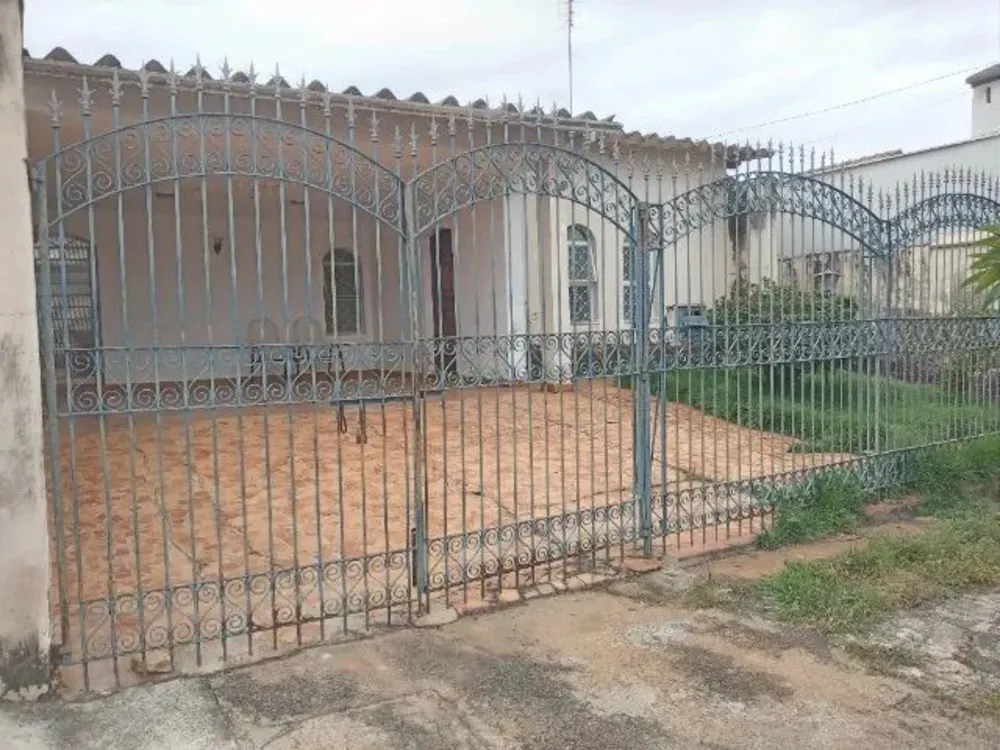 Casa, 3 quartos, 175600 m² - Foto 1