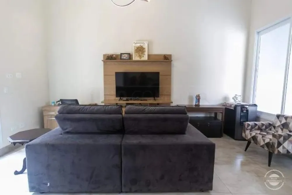 Casa, 3 quartos, 208 m² - Foto 2