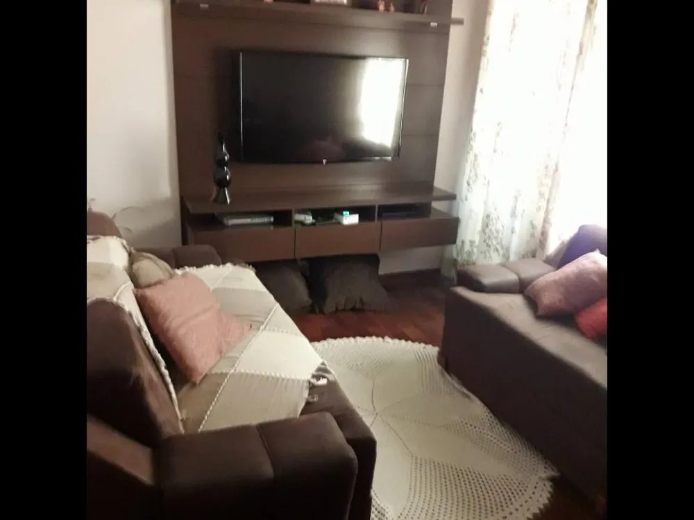 Casa, 3 quartos, 74 m² - Foto 1