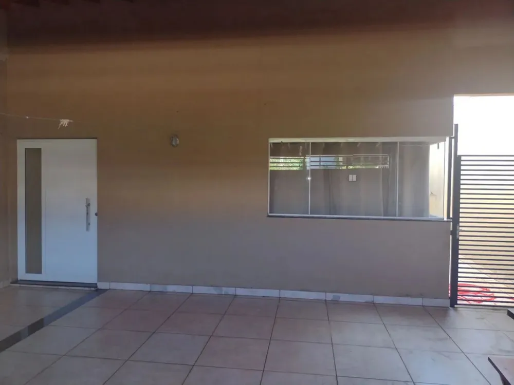 Casa, 3 quartos, 200 m² - Foto 2