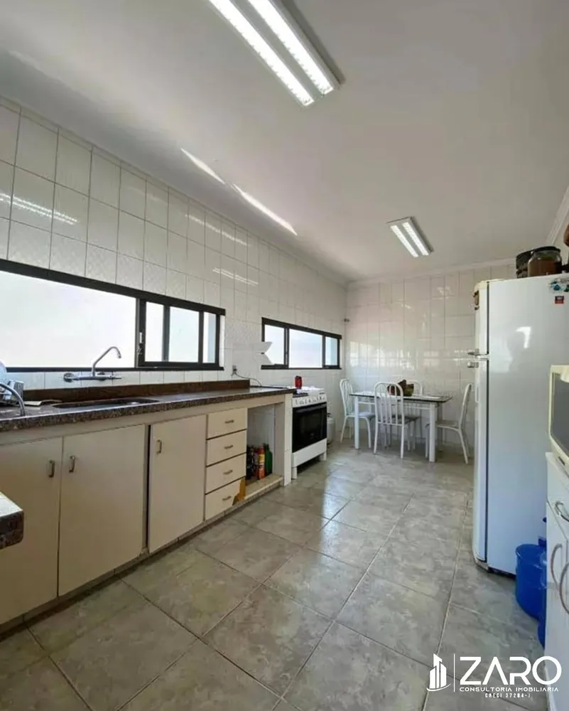 Sobrado, 4 quartos, 223 m² - Foto 8