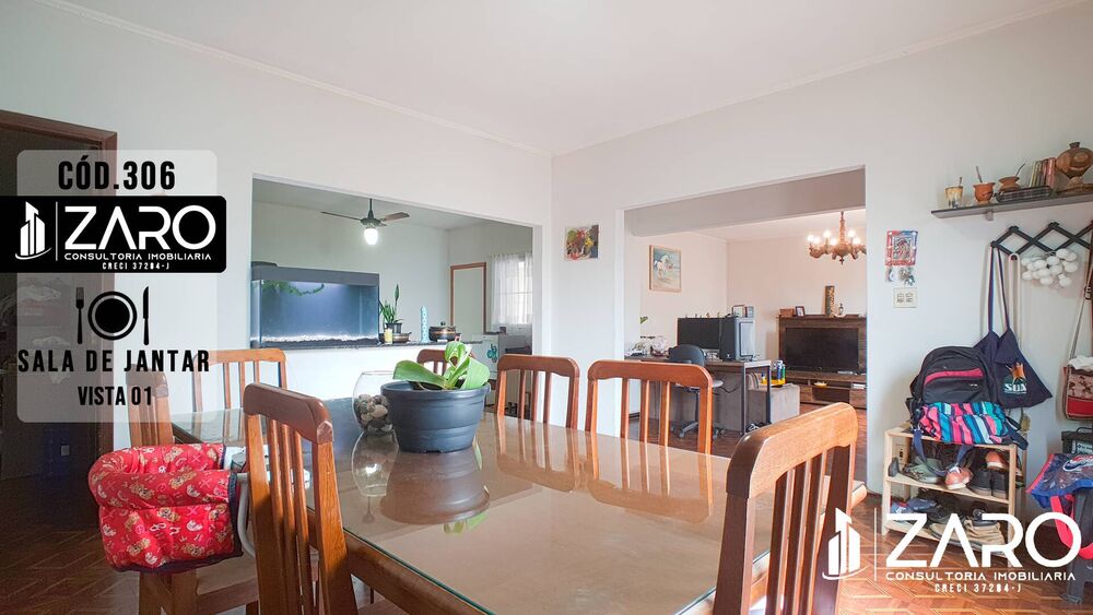 Casa à venda e aluguel com 3 quartos, 265m² - Foto 1