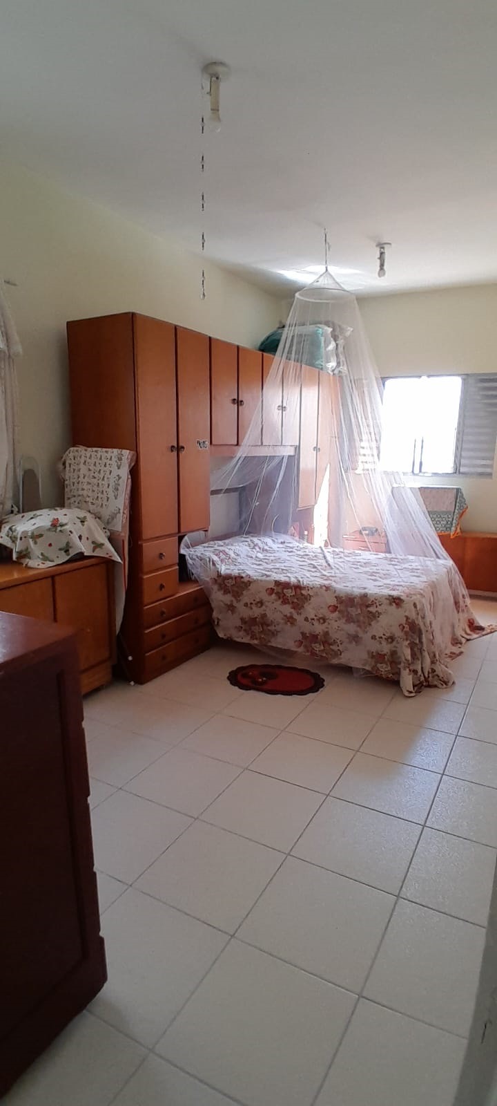 Casa à venda com 3 quartos, 162m² - Foto 2