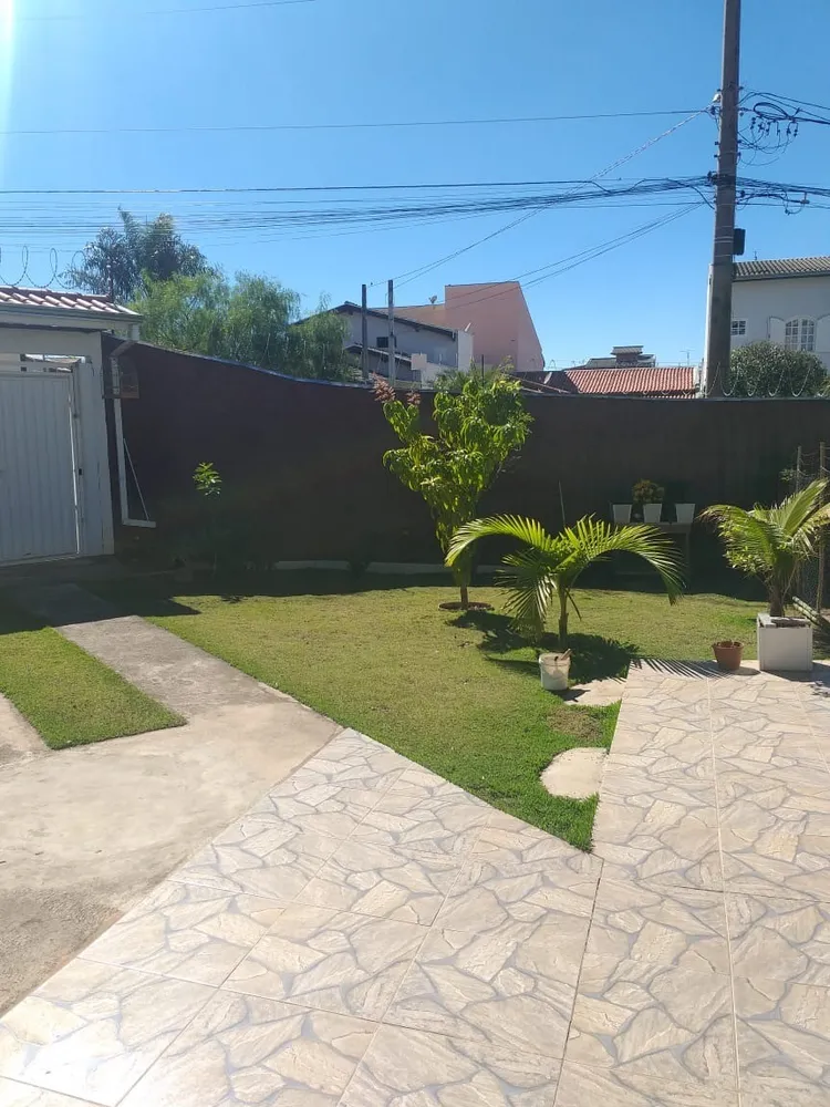 Sobrado, 3 quartos, 215 m² - Foto 1