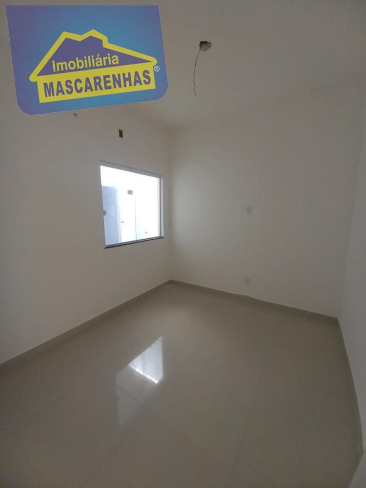 Casa à venda com 2 quartos, 125m² - Foto 3