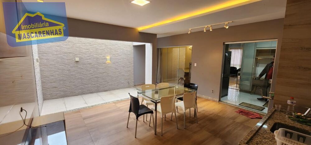 Casa de Condomínio à venda com 3 quartos, 93m² - Foto 3