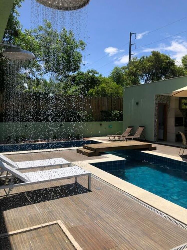 Casa, 6 quartos, 320 m² - Foto 1