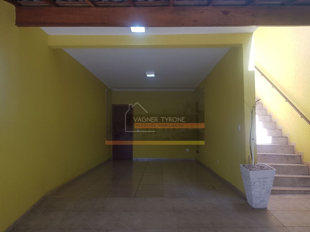 Casa, 3 quartos, 180 m² - Foto 2