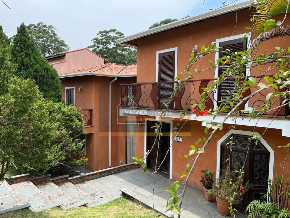 Casa à venda com 4 quartos, 400m² - Foto 1