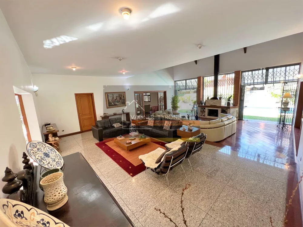 Casa à venda com 4 quartos, 636m² - Foto 4