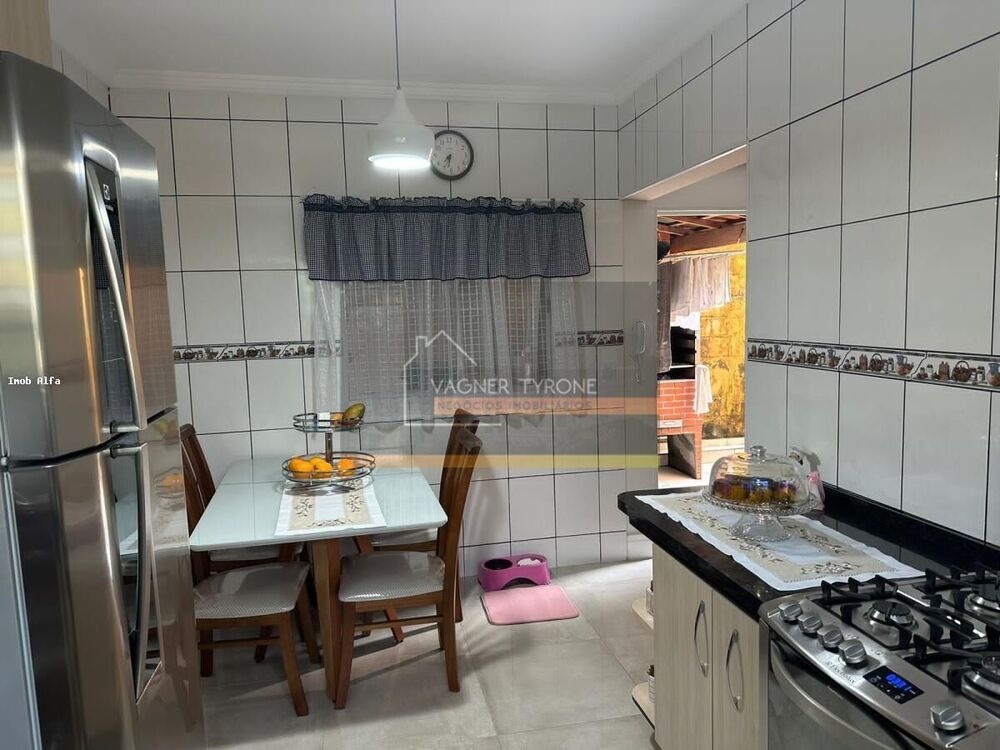 Casa, 2 quartos, 75 m² - Foto 1