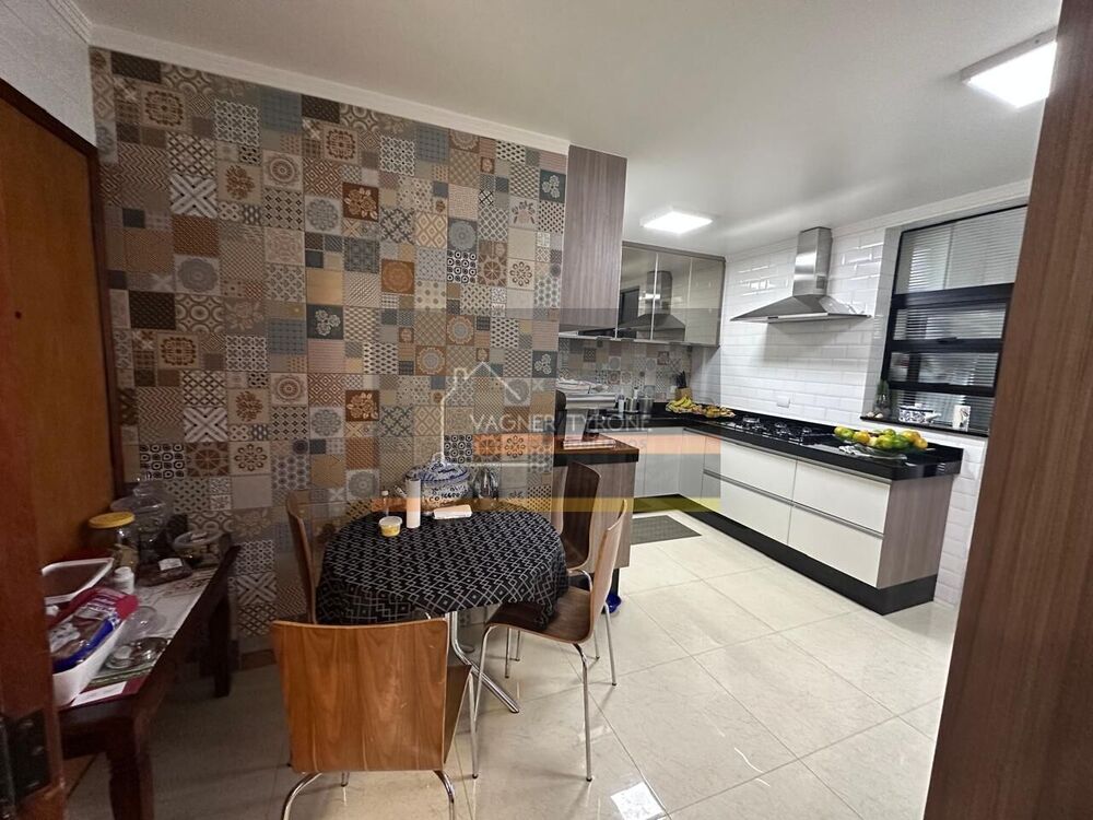 Apartamento, 3 quartos, 140 m² - Foto 4