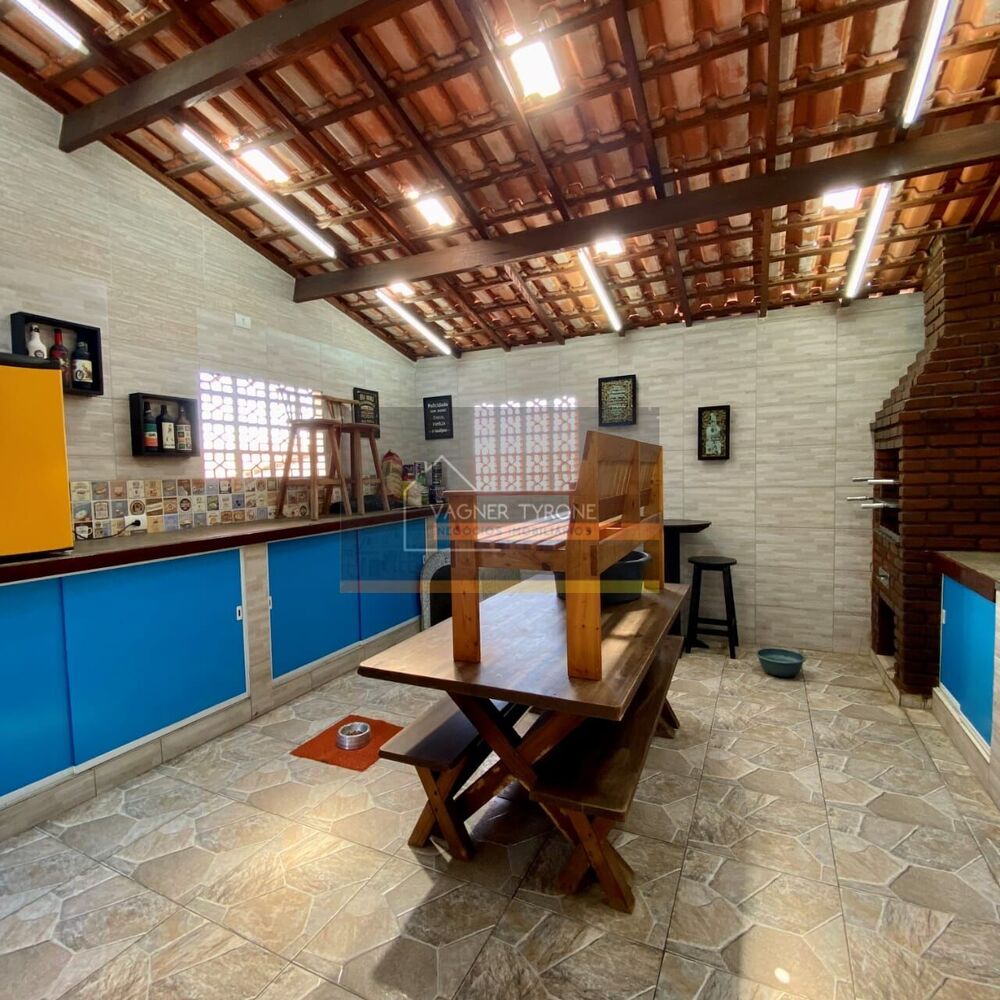 Casa, 3 quartos, 130 m² - Foto 1