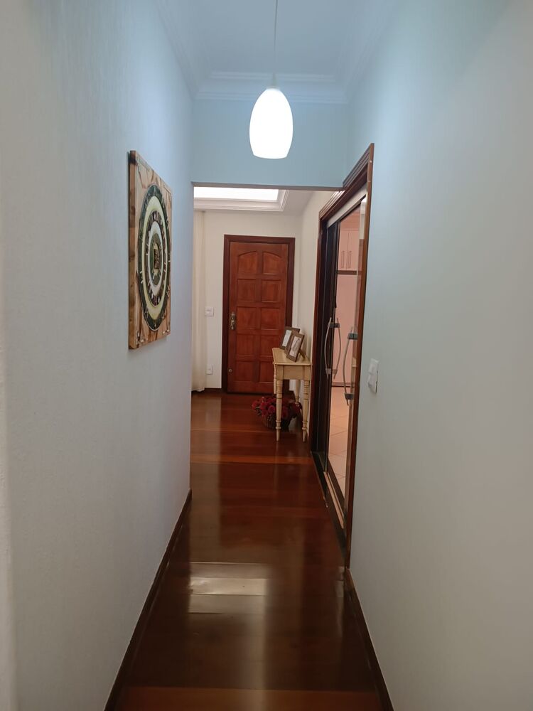 Casa, 3 quartos, 238 m² - Foto 8