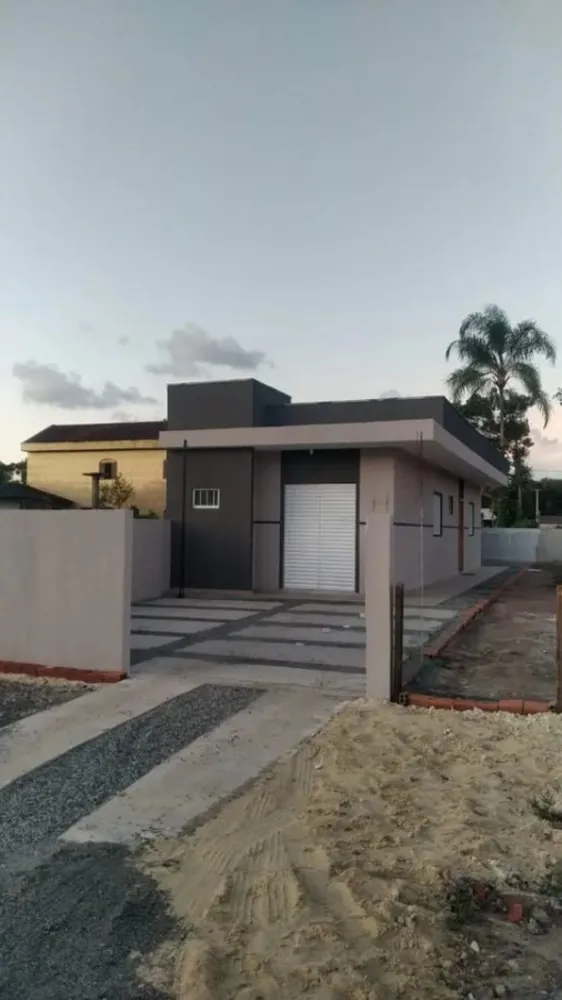 Casa, 2 quartos, 92 m² - Foto 1