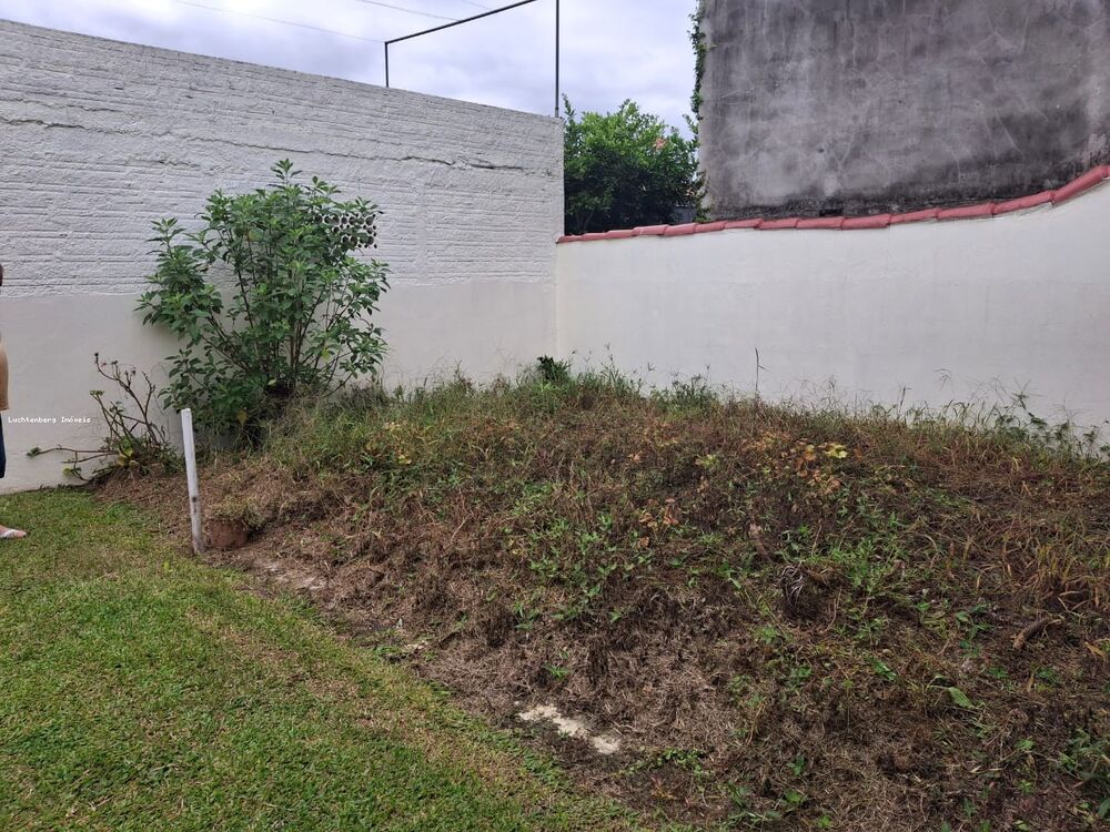 Casa, 3 quartos, 220 m² - Foto 2