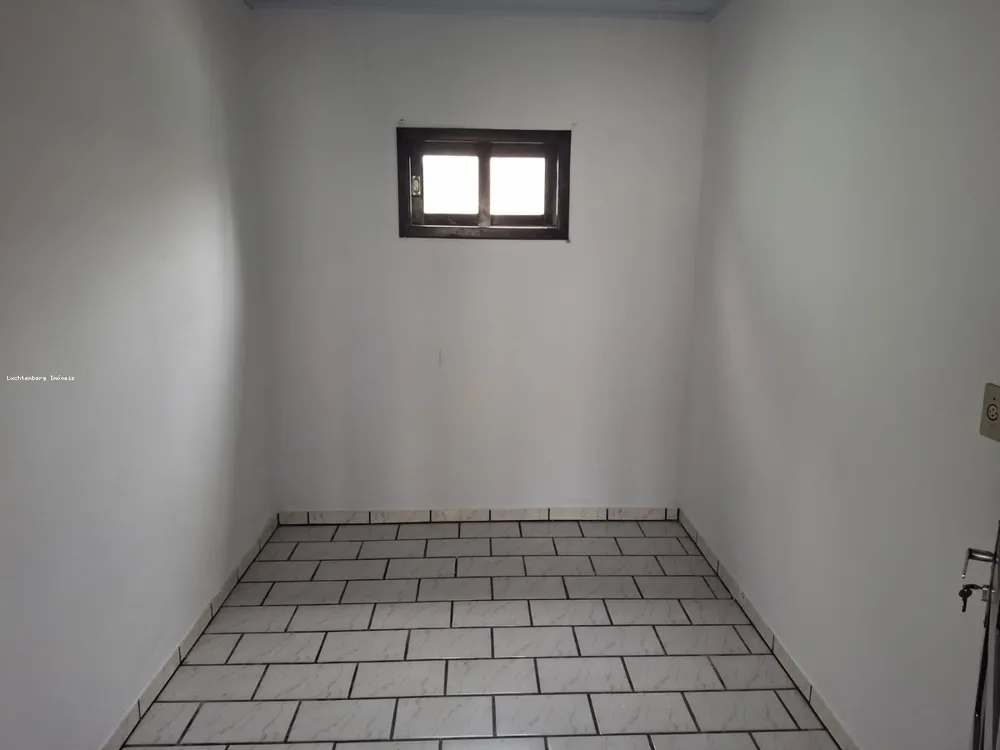 Casa, 3 quartos, 220 m² - Foto 6