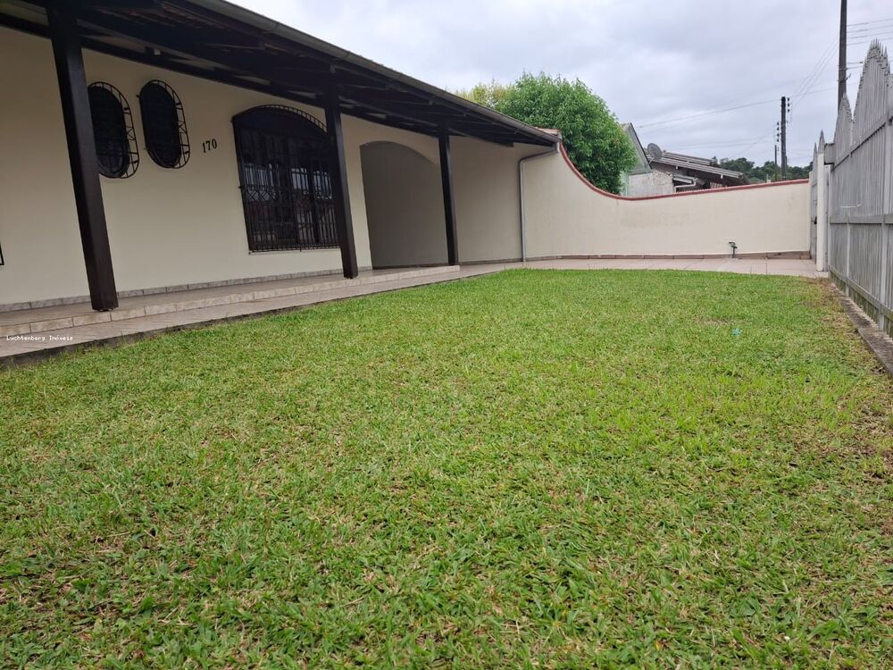 Casa, 3 quartos, 220 m² - Foto 1