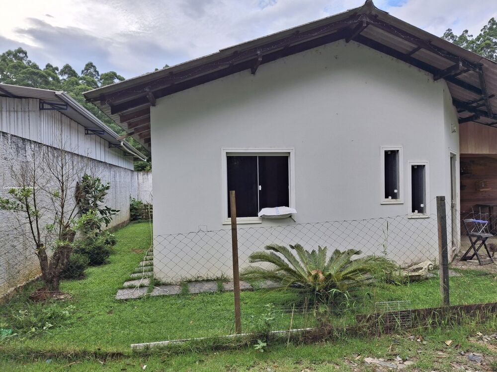 Casa, 3 quartos, 132 m² - Foto 1