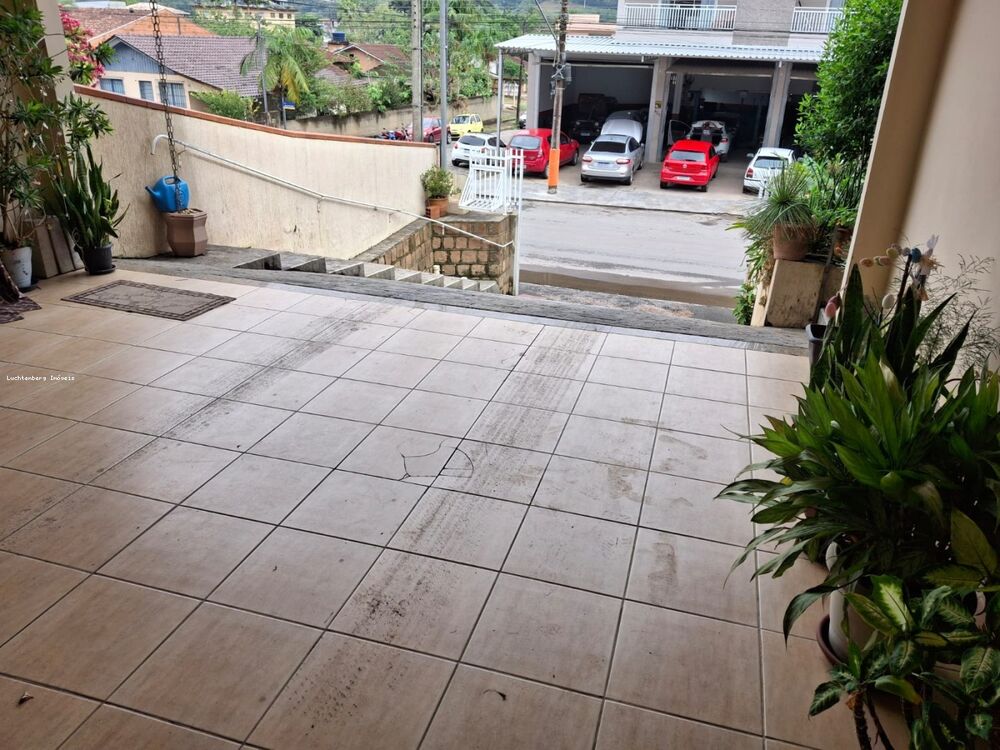 Casa à venda com 3 quartos, 457m² - Foto 6