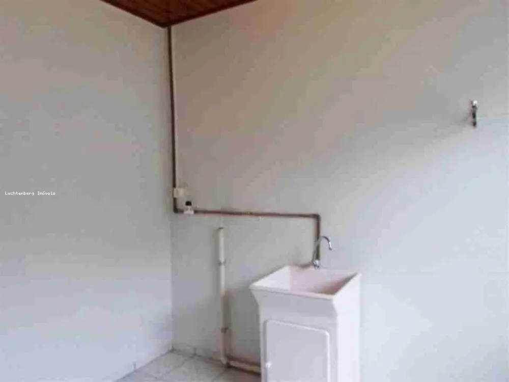 Casa, 3 quartos, 70 m² - Foto 4