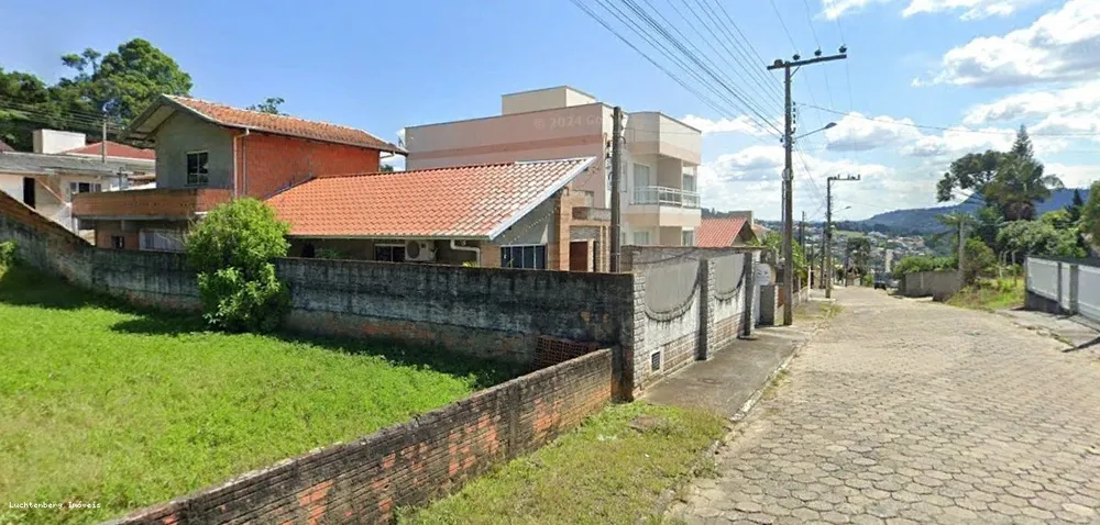 Casa, 3 quartos, 231 m² - Foto 2
