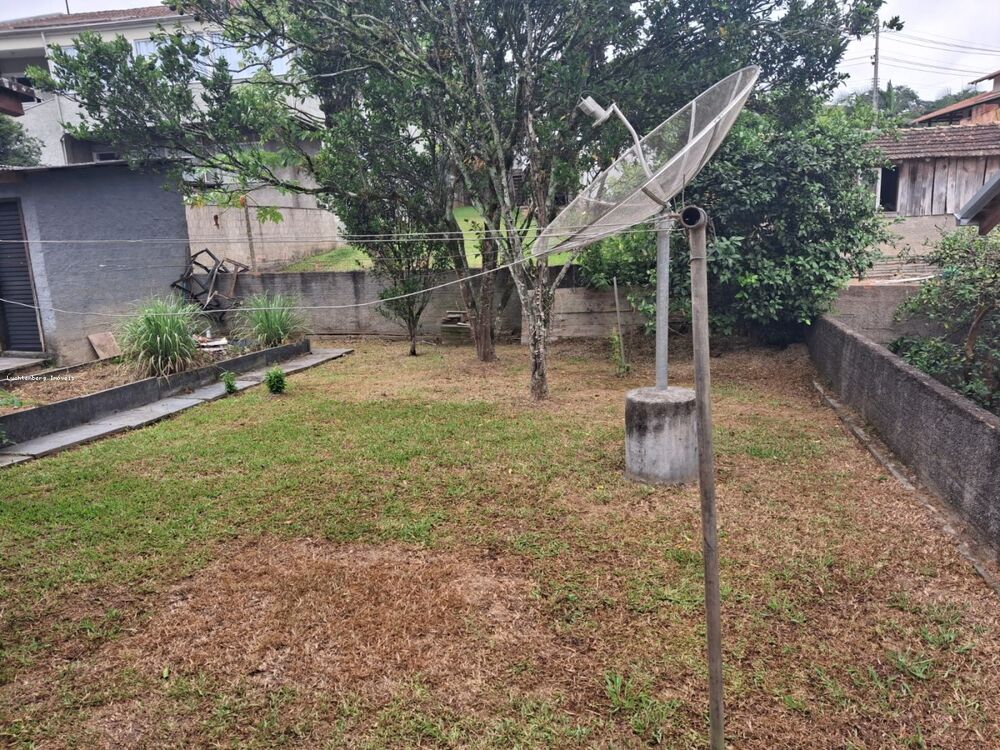 Casa à venda com 3 quartos, 110m² - Foto 1