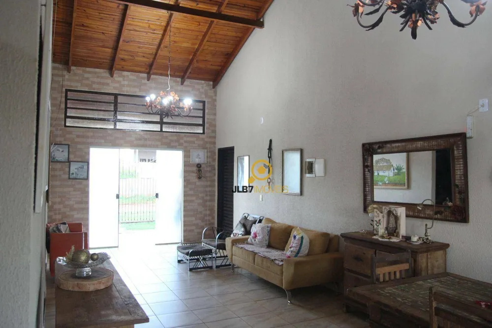 Casa, 4 quartos, 220 m² - Foto 6