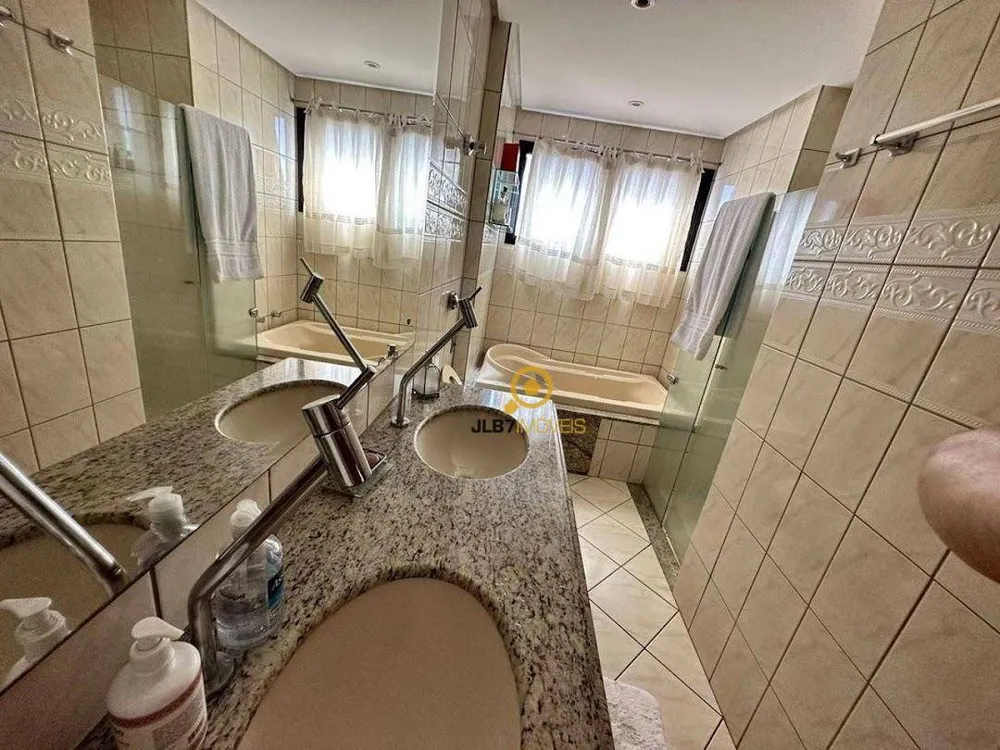 Apartamento, 4 quartos, 226 m² - Foto 6