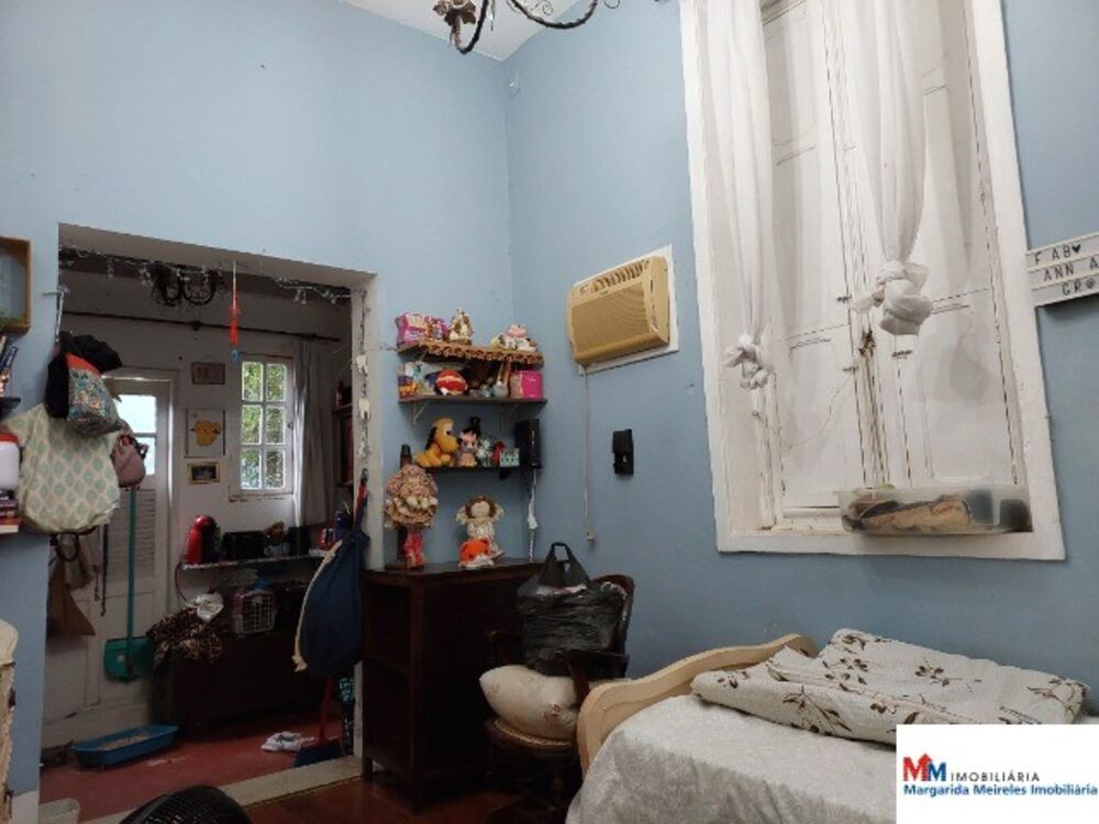 Casa à venda com 4 quartos, 200m² - Foto 5