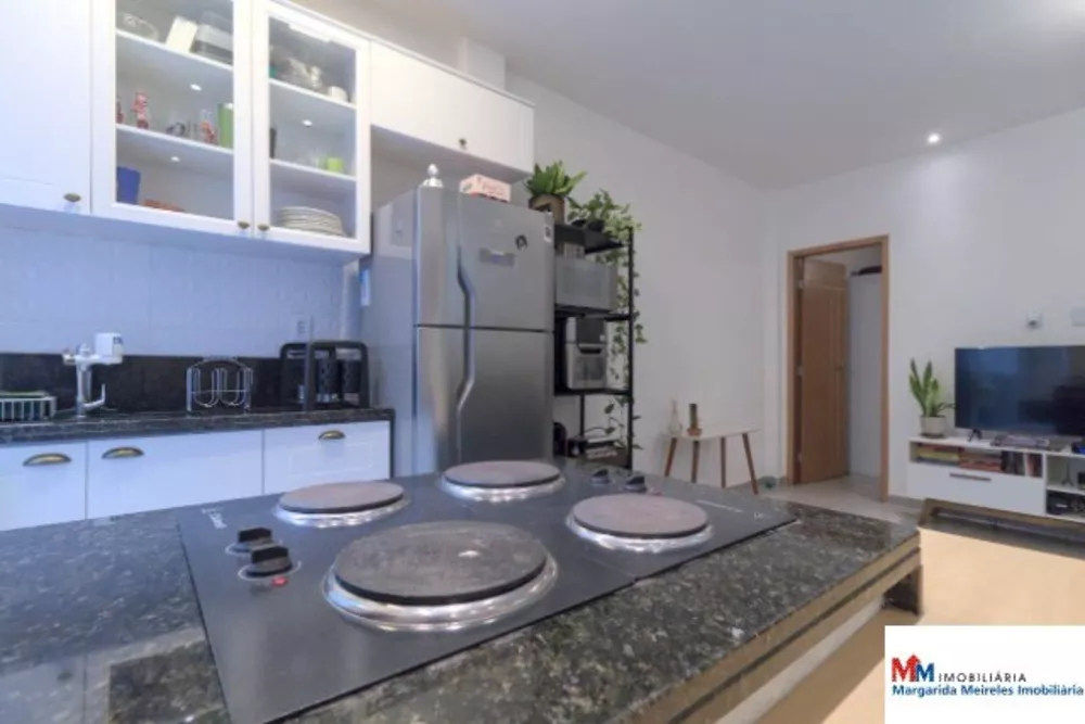 Apartamento à venda com 2 quartos, 73m² - Foto 2