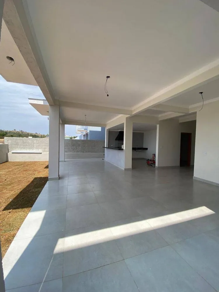 Casa, 5 quartos, 260 m² - Foto 8