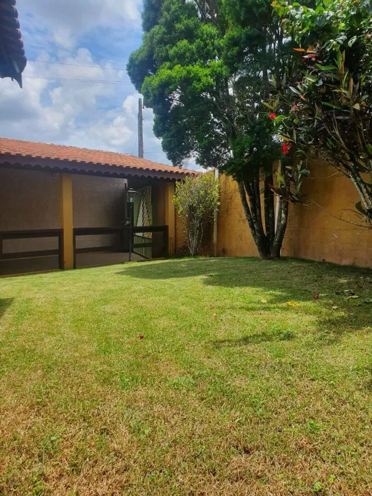 Chácara, 4 quartos, 1300 m² - Foto 1