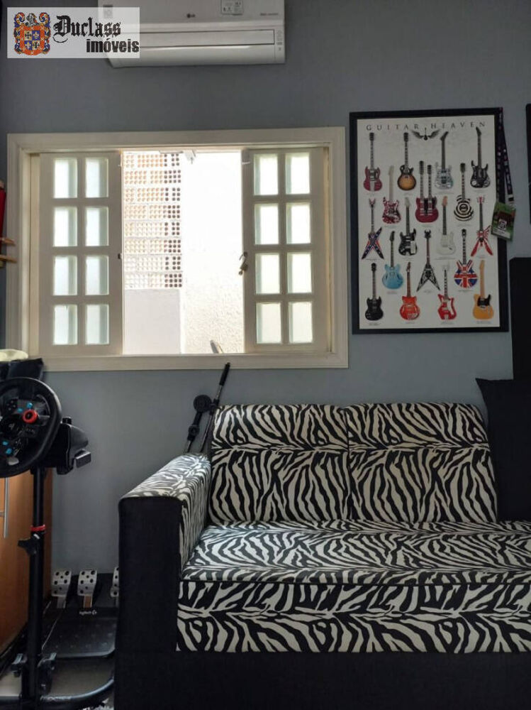 Casa, 3 quartos, 209 m² - Foto 3