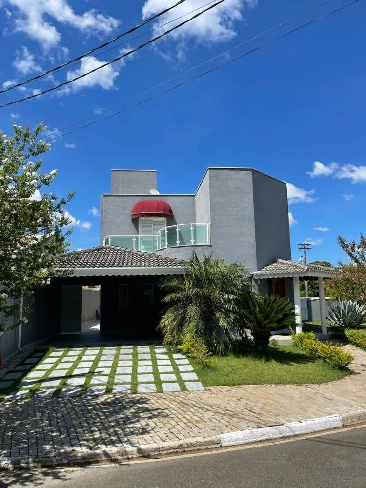 Sobrado, 4 quartos, 395 m² - Foto 1