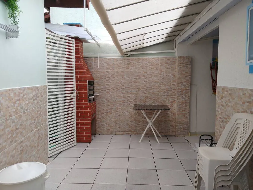 Casa, 4 quartos, 230 m² - Foto 11