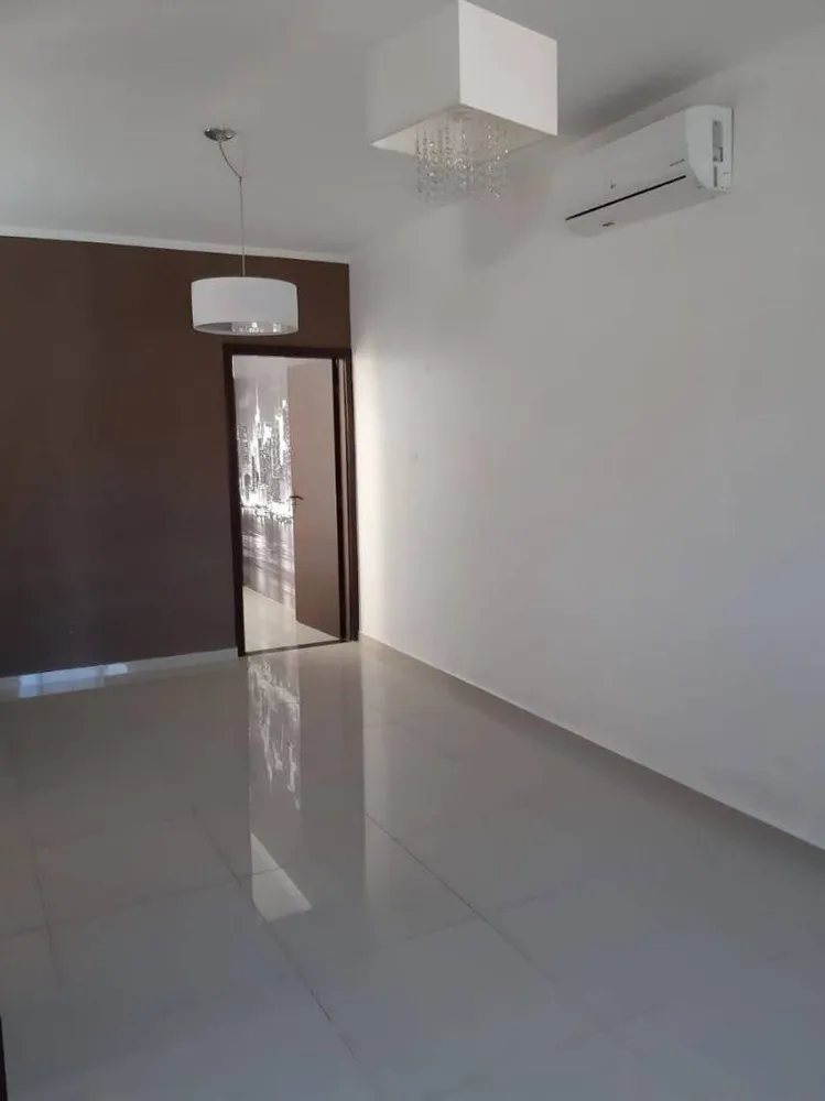Casa, 2 quartos, 169 m² - Foto 1