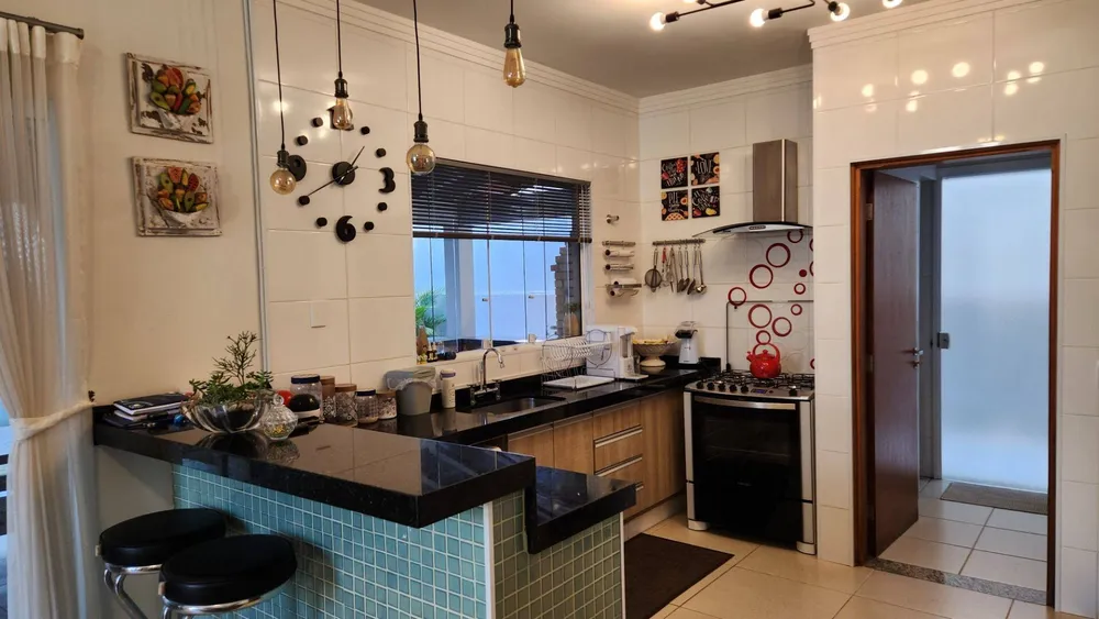 Casa, 3 quartos, 257 m² - Foto 13