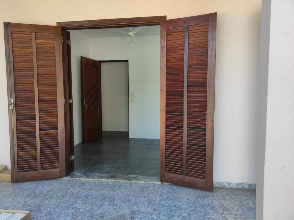 Chácara, 4 quartos, 1065 m² - Foto 1