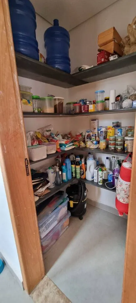 Casa, 3 quartos, 240 m² - Foto 9