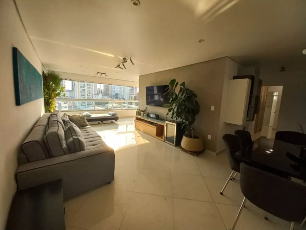 Apartamento à venda com 3 quartos, 150m² - Foto 6