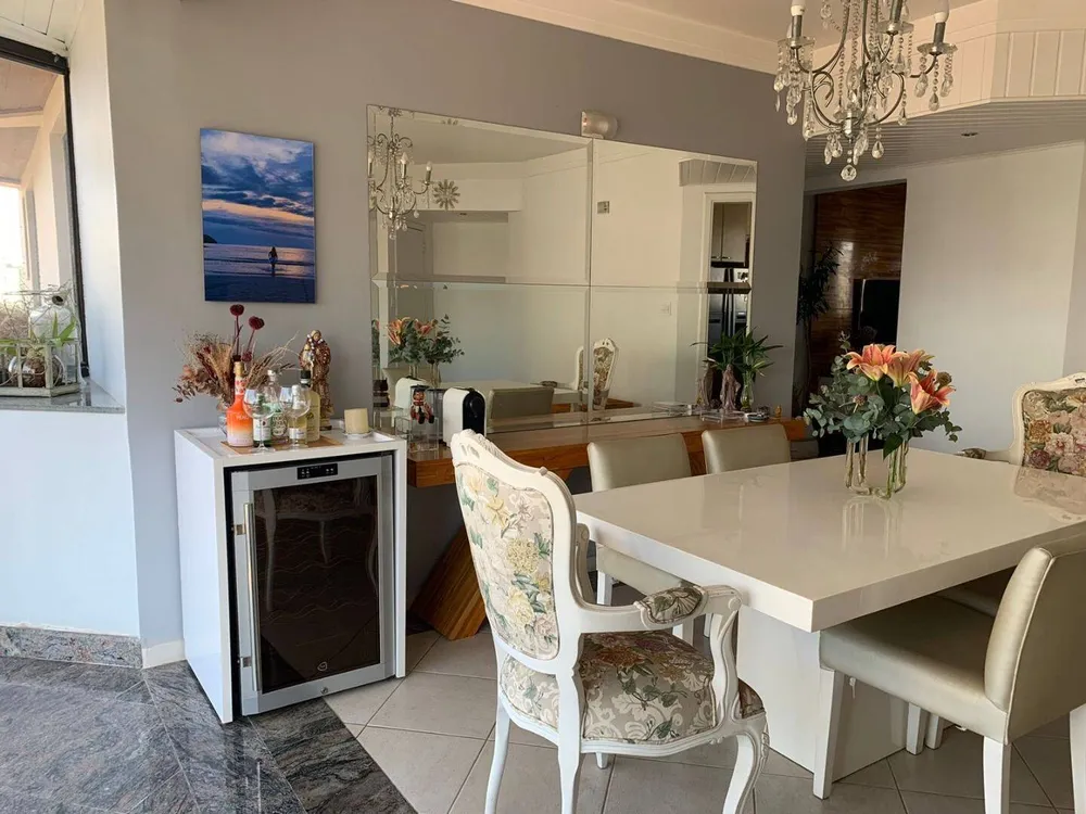 Apartamento, 3 quartos, 146 m² - Foto 4
