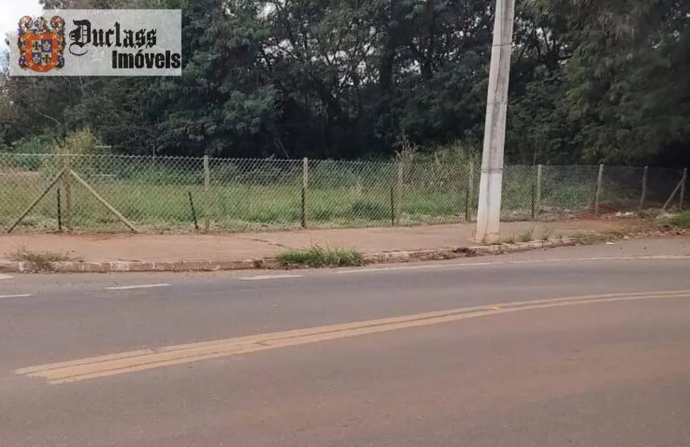 Prédio Inteiro - Foto 1