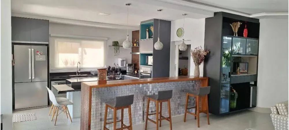 Sobrado, 3 quartos, 329 m² - Foto 8