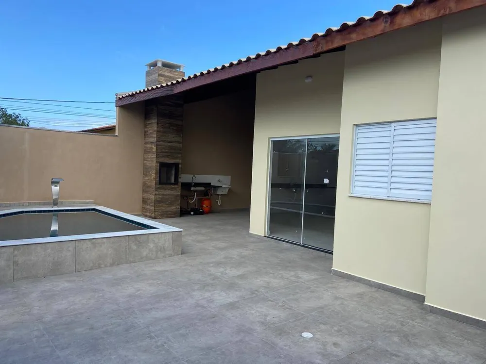 Casa, 3 quartos, 77 m² - Foto 1