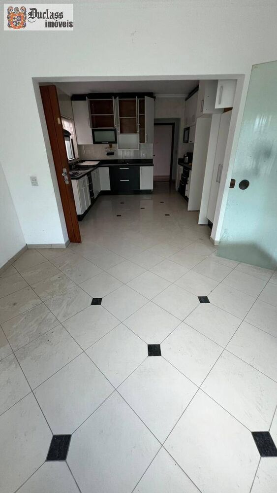 Sobrado à venda com 3 quartos, 380m² - Foto 9