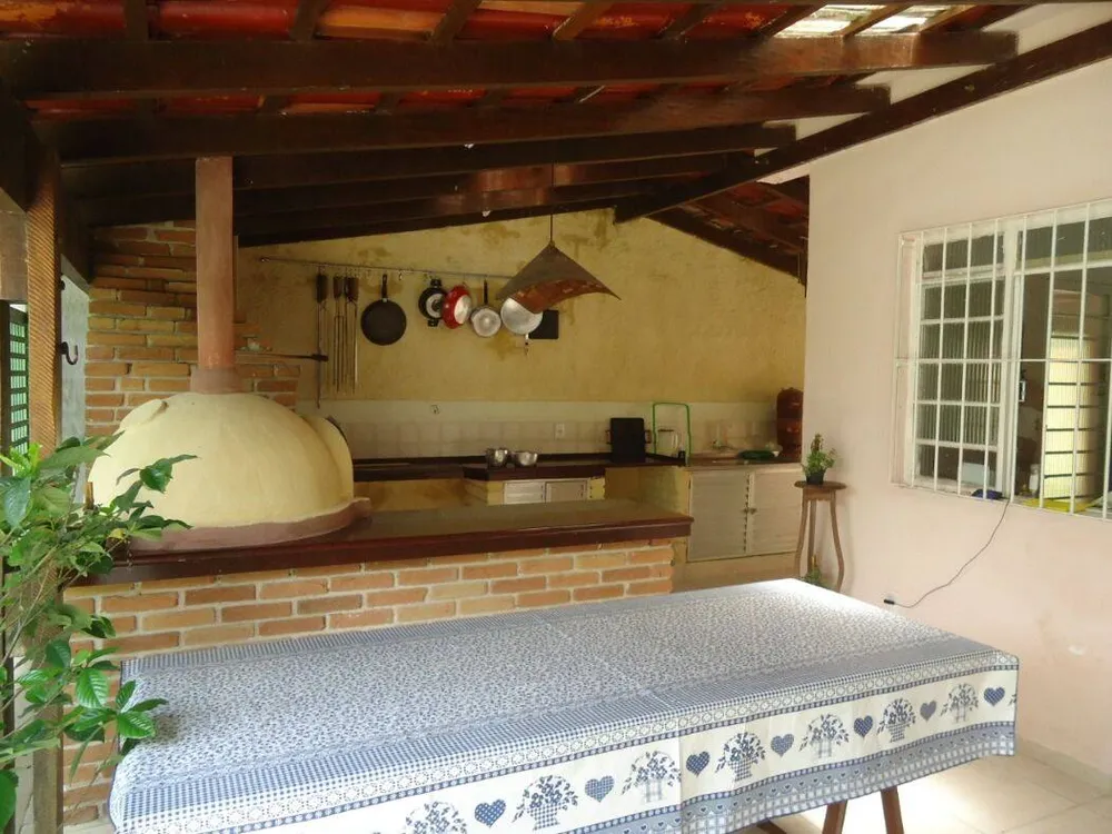 Casa, 4 quartos, 180 m² - Foto 2