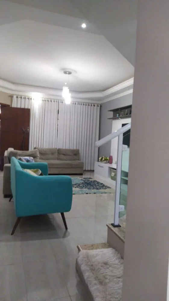 Casa, 4 quartos, 291 m² - Foto 3